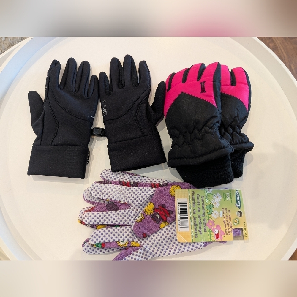 🍁Kids Gloves 3 Pairs Roots Gloves, Thinsulate & Garden Gloves Size Small 3-6